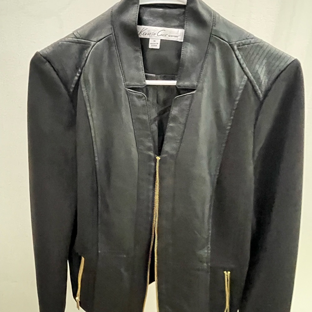 Kenneth Cole Black Zip Front Jacket Women’s Medium